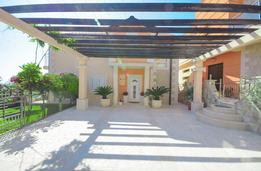 Villa Dragana Budva Phòng bức ảnh