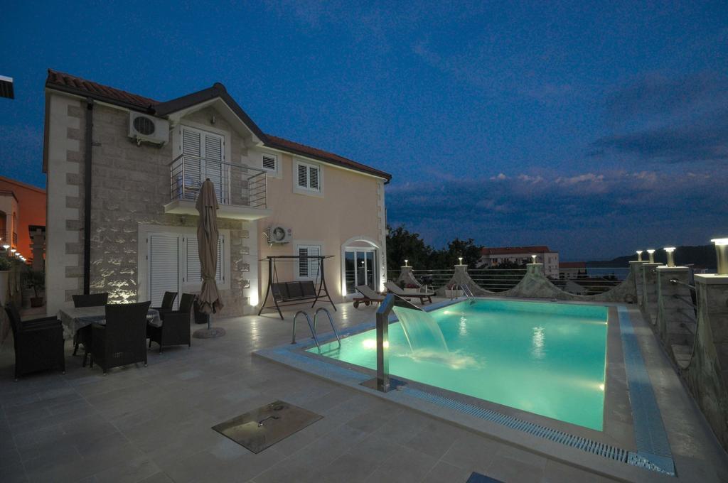 Villa Dragana Budva Phòng bức ảnh