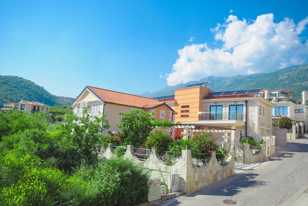 Villa Dragana Budva Phòng bức ảnh